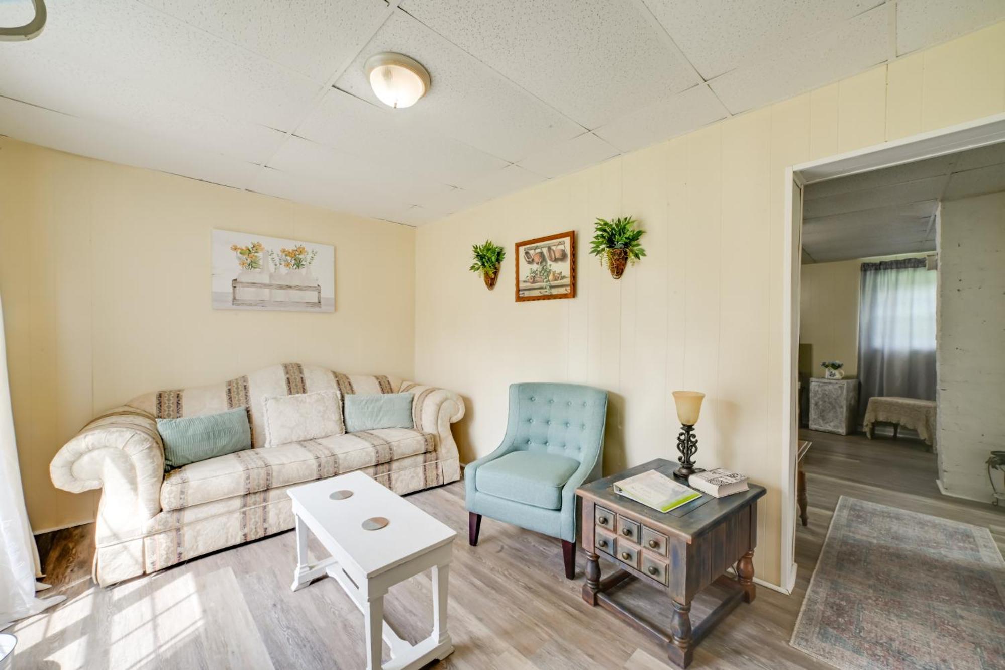 Serene Mcewen Cottage About 2 Mi To Golf Course! Экстерьер фото