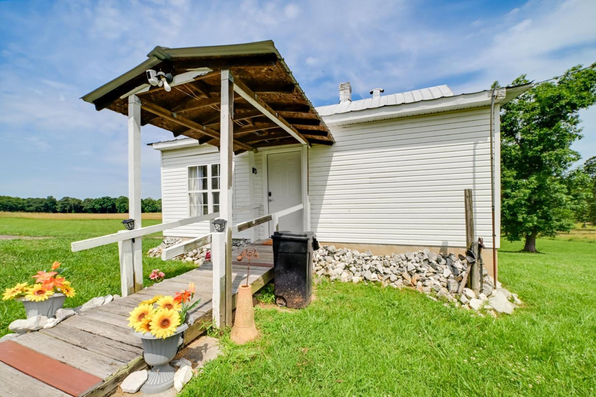 Serene Mcewen Cottage About 2 Mi To Golf Course! Экстерьер фото